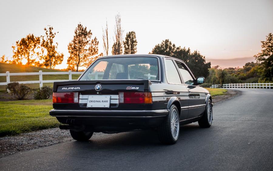  Alpina C1 2.3 (E30) 1983 года  (JP) (фото 5 из 20)